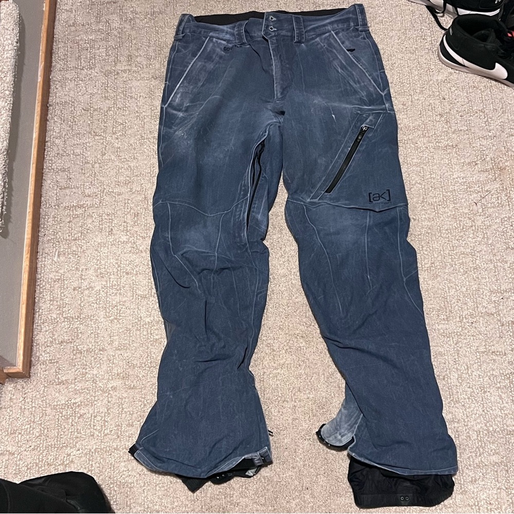 Burton AK Cyclic Pants Size Large.